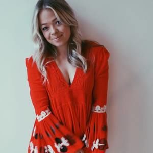 Meet your Posher, Francie